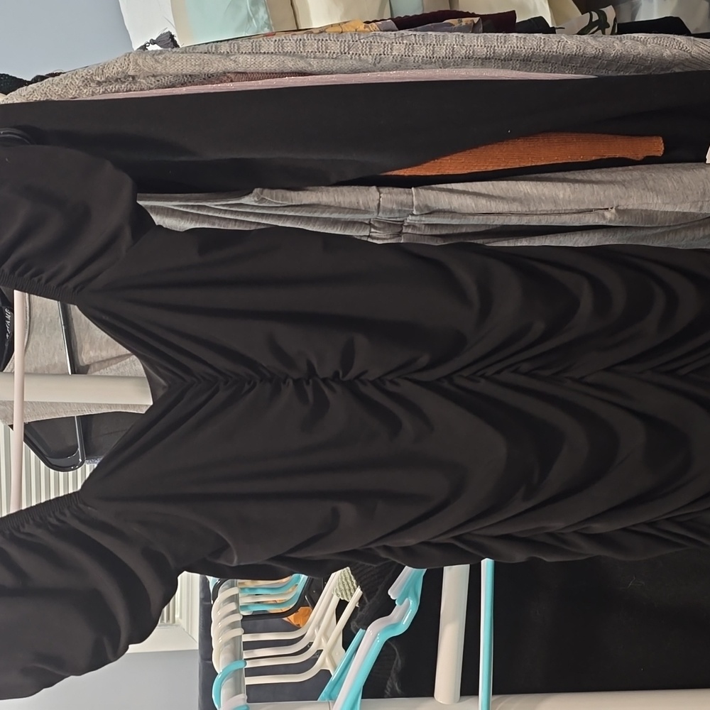 EUC Black Rouched Short Dress